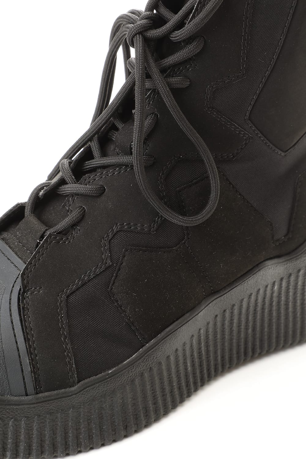 PADDED LACE-UP BOOTS BLACK