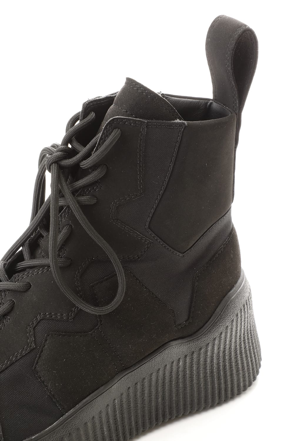 PADDED LACE-UP BOOTS BLACK