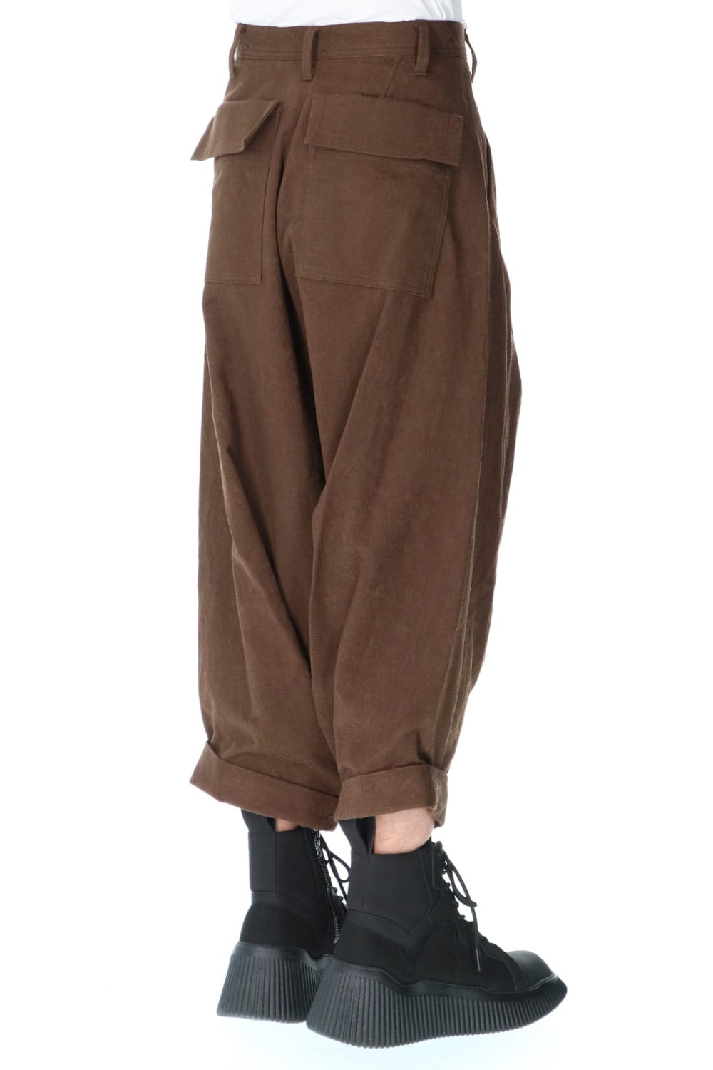 TUCK BAGGY PANTS BROWN