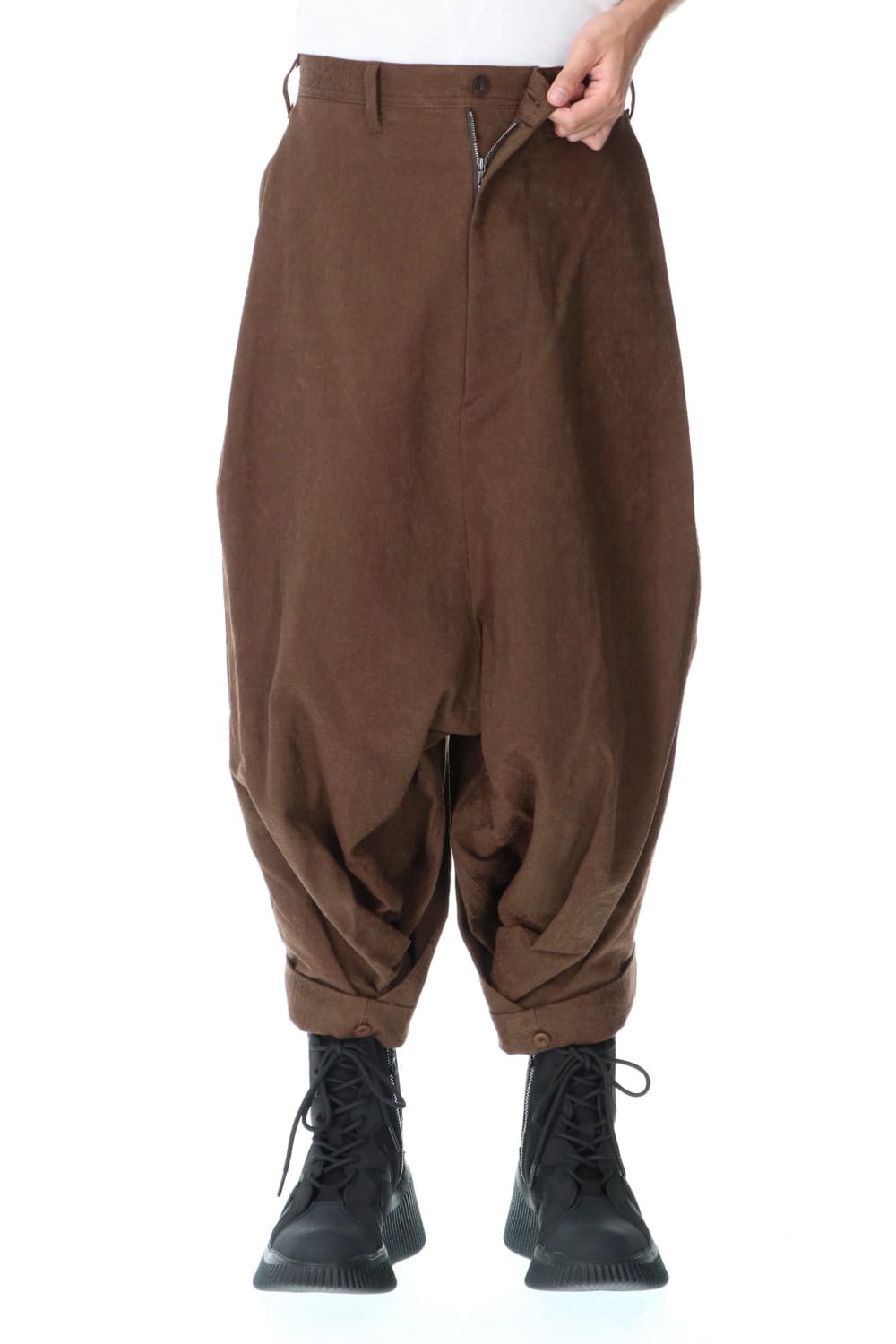 TUCK BAGGY PANTS BROWN