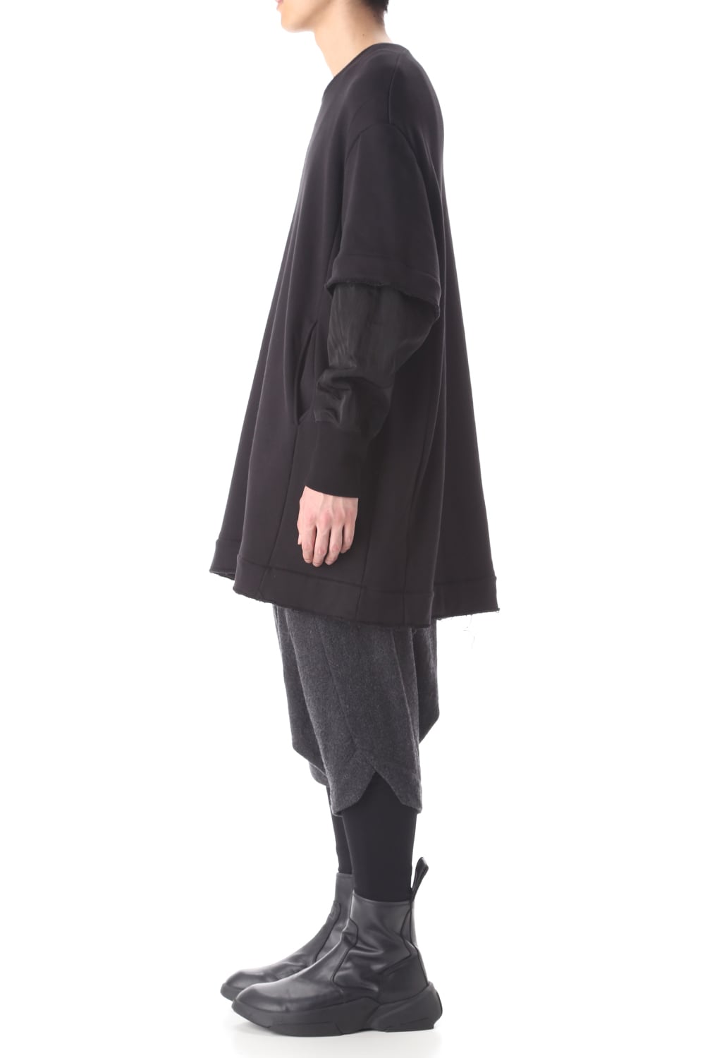 Layered sleeve Pullover