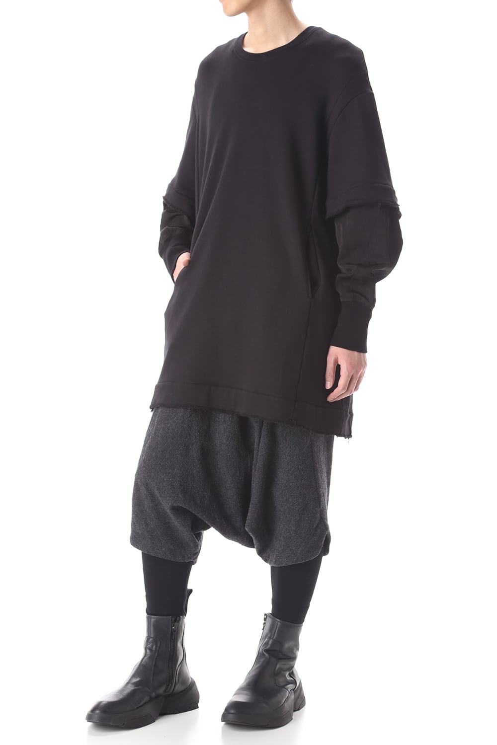 Layered sleeve Pullover