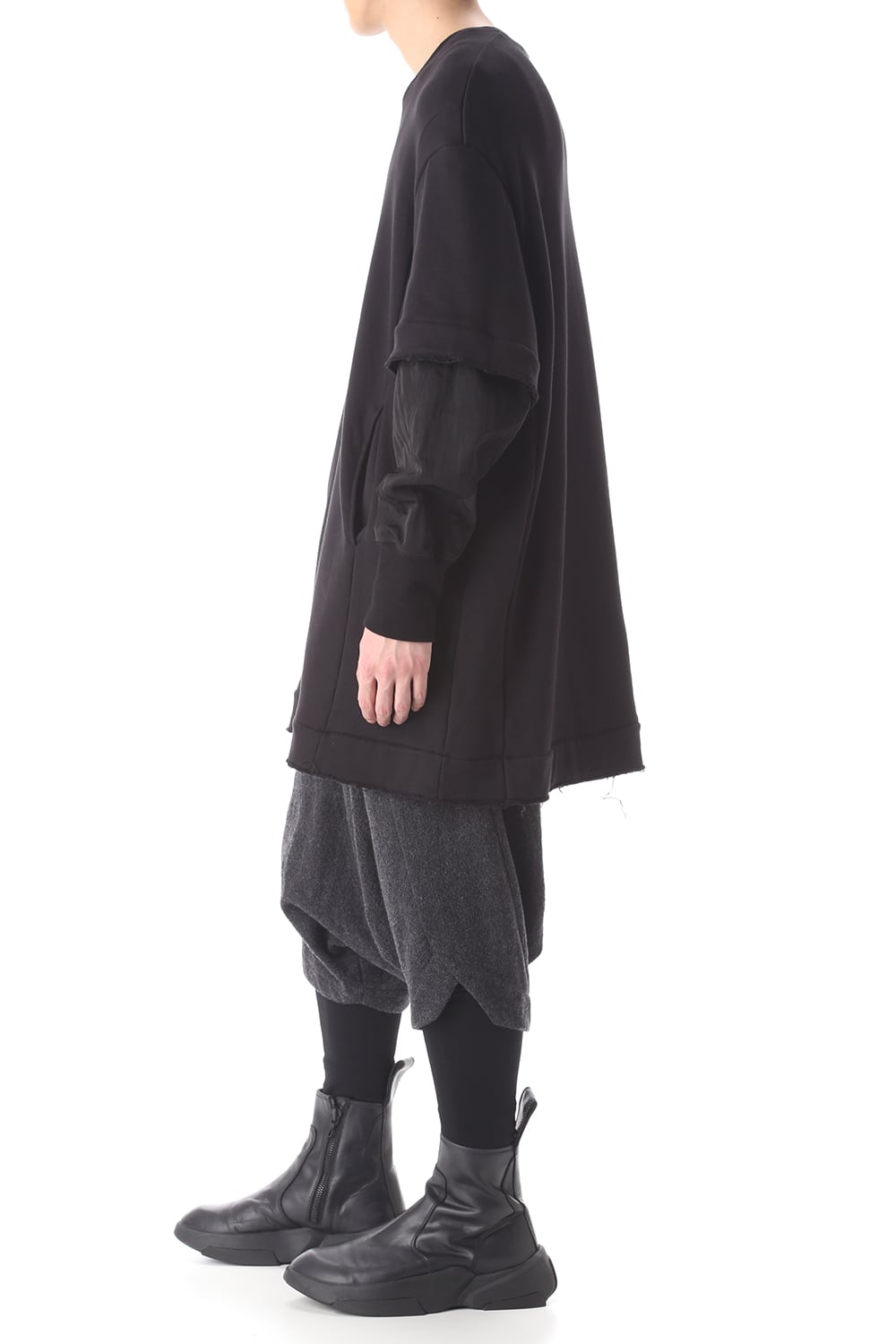 Layered sleeve Pullover