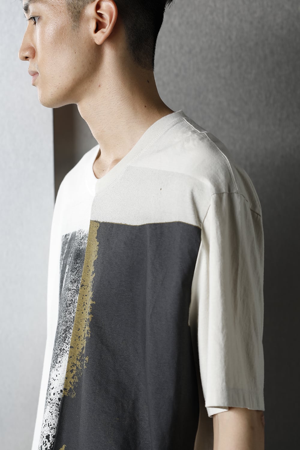 GRAPHIC T-SHIRT Ver. 3 BEIGE×OFF WHITE