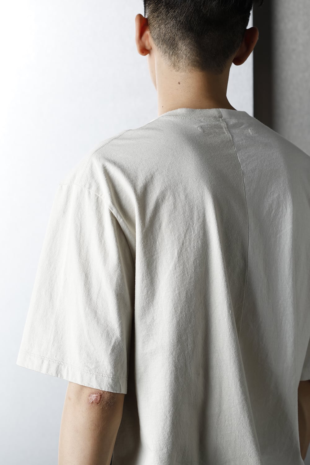 GRAPHIC T-SHIRT Ver. 3 BEIGE×OFF WHITE