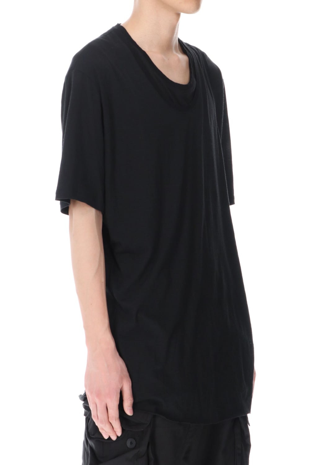 LAYERED NECK T-SHIRT BLACK