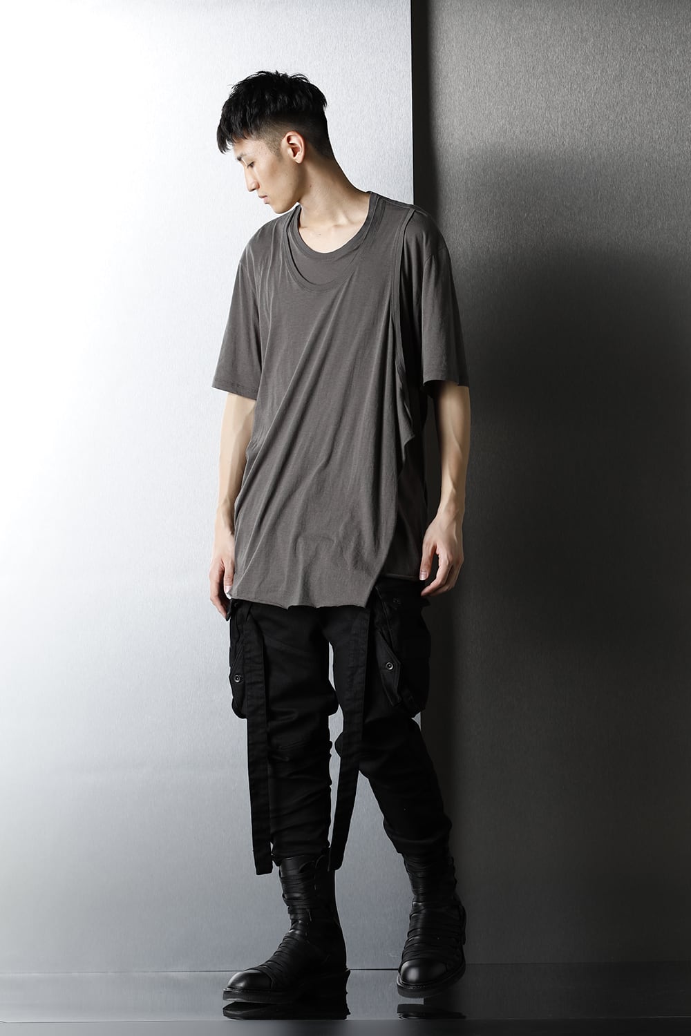 LAYERED NECK T-SHIRT GRAY