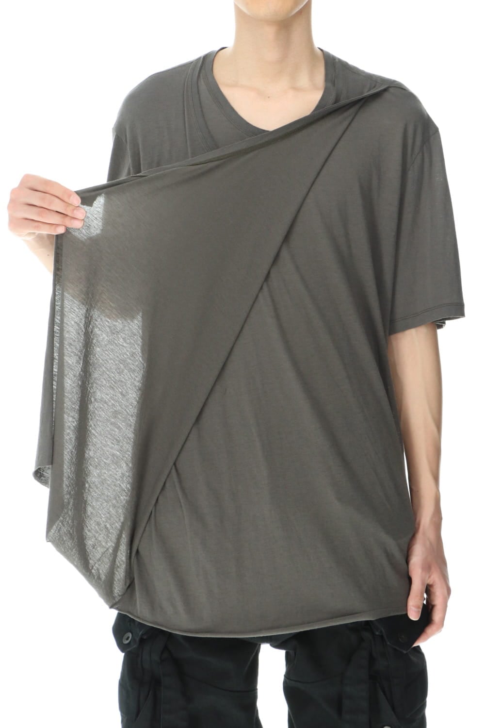 LAYERED NECK T-SHIRT GRAY