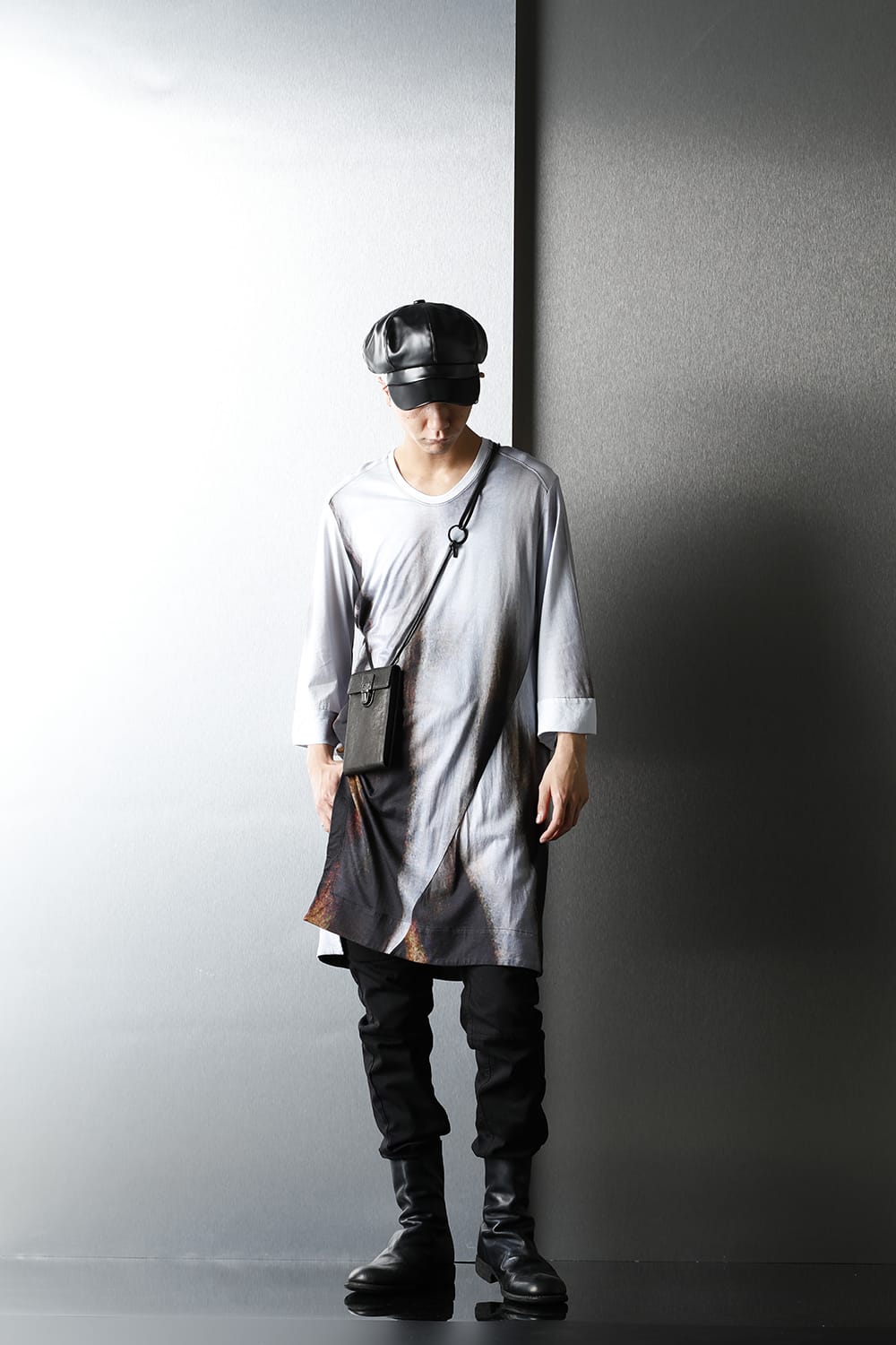 ダイレイテッドプリント ロングスリーブTシャツ オフ