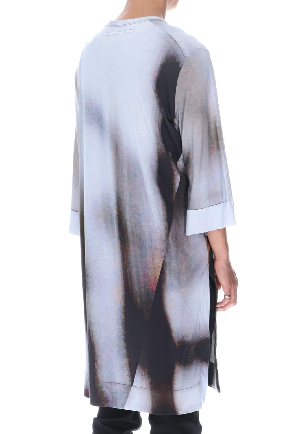 ダイレイテッドプリント ロングスリーブTシャツ オフ