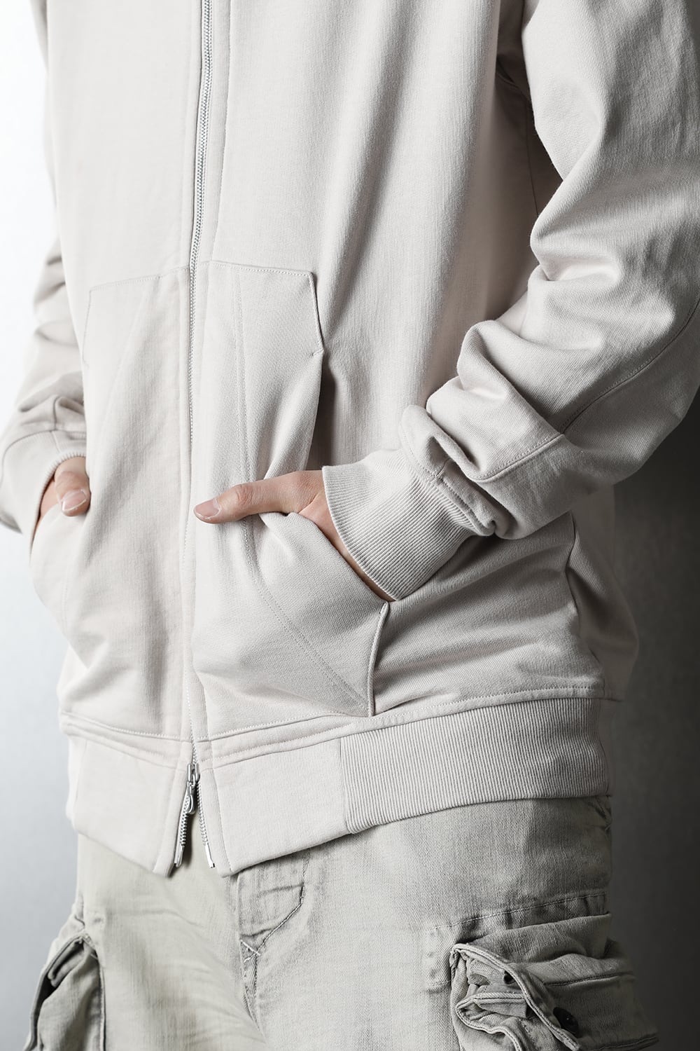 Sweat Front zip Hoodie Plaster