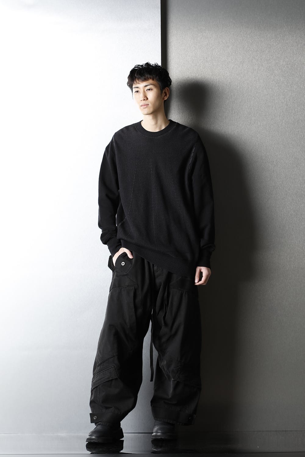 Front Knit Sweatshirt Black