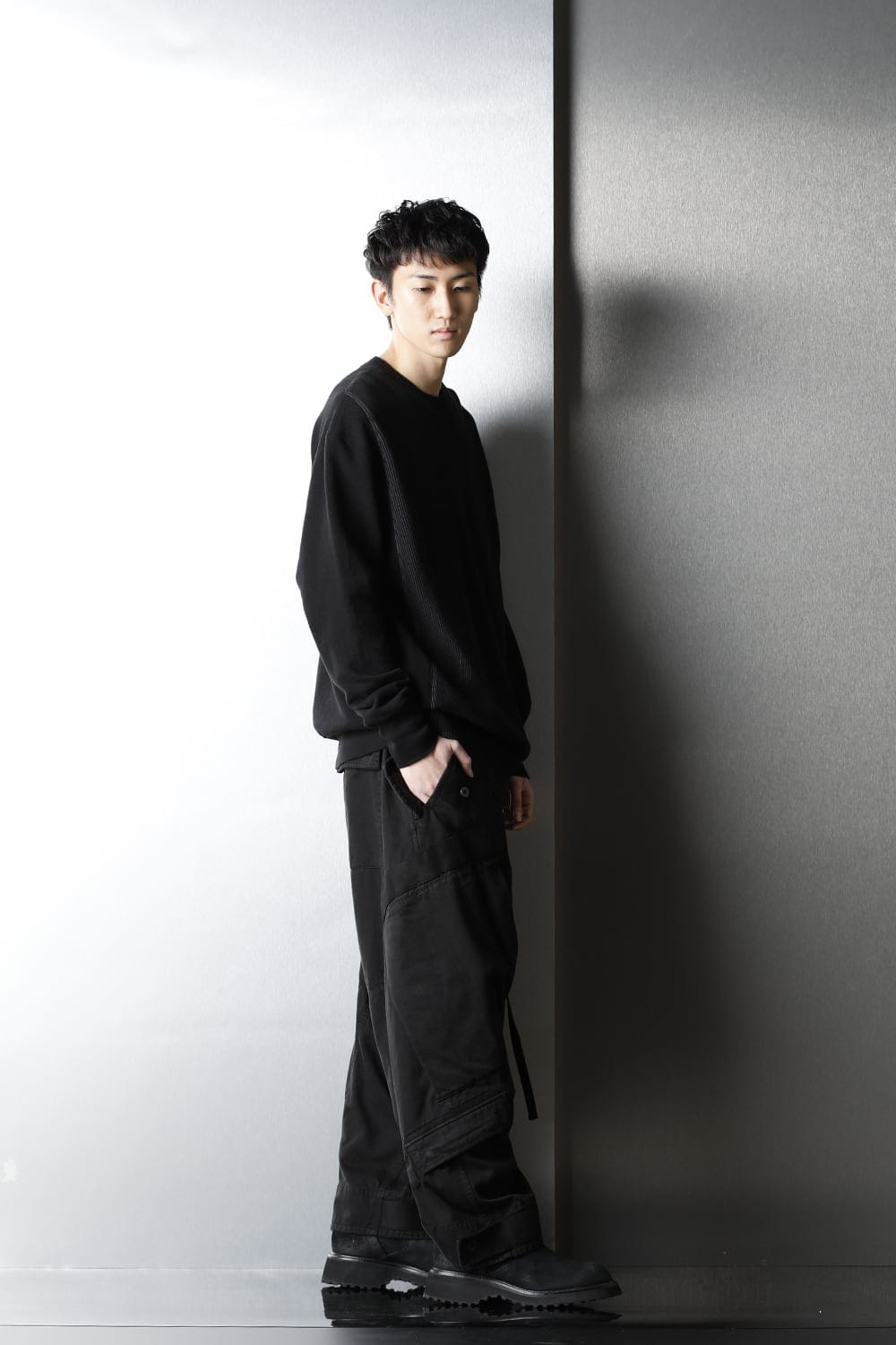 Front Knit Sweatshirt Black