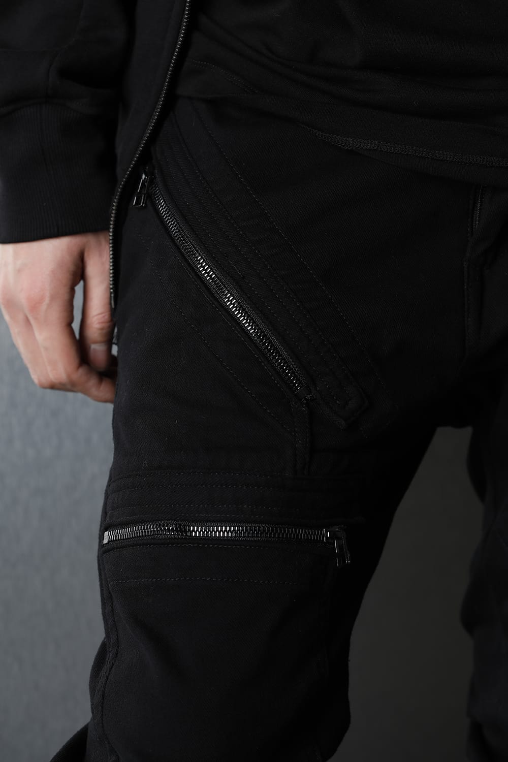 Knit denim Multi zipper pants