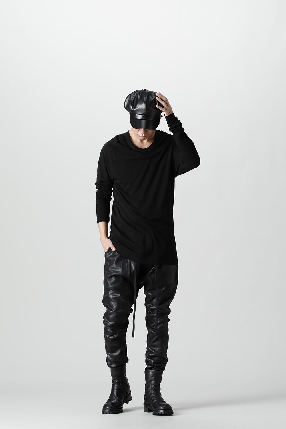 Coated sweat Seamed pants