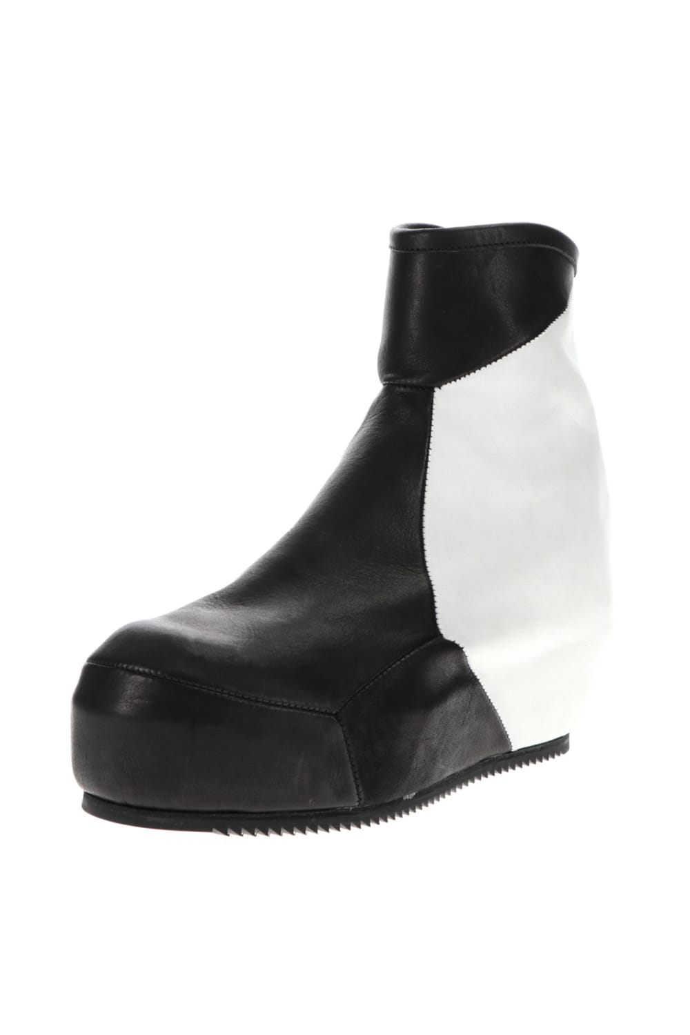 Prism In heeled boots Black × White