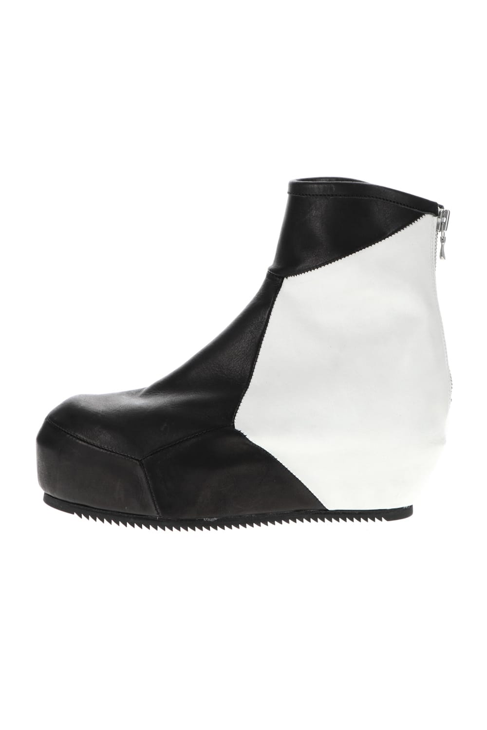 Prism In heeled boots Black × White