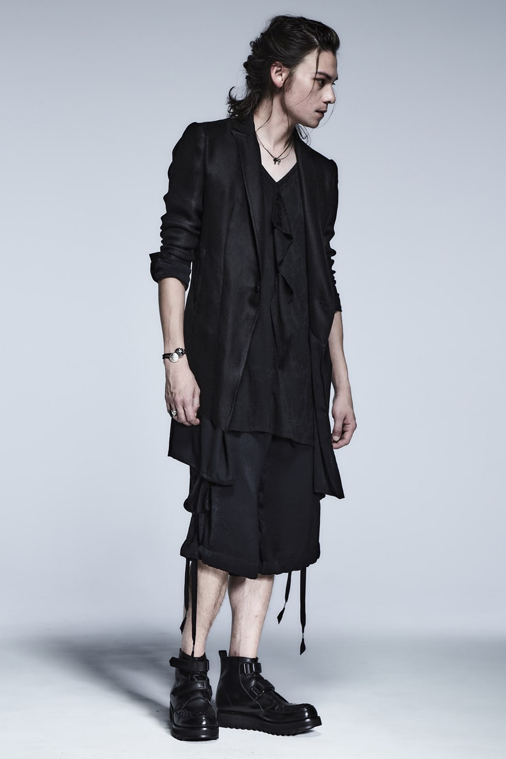 フリル Vネック Tシャツ