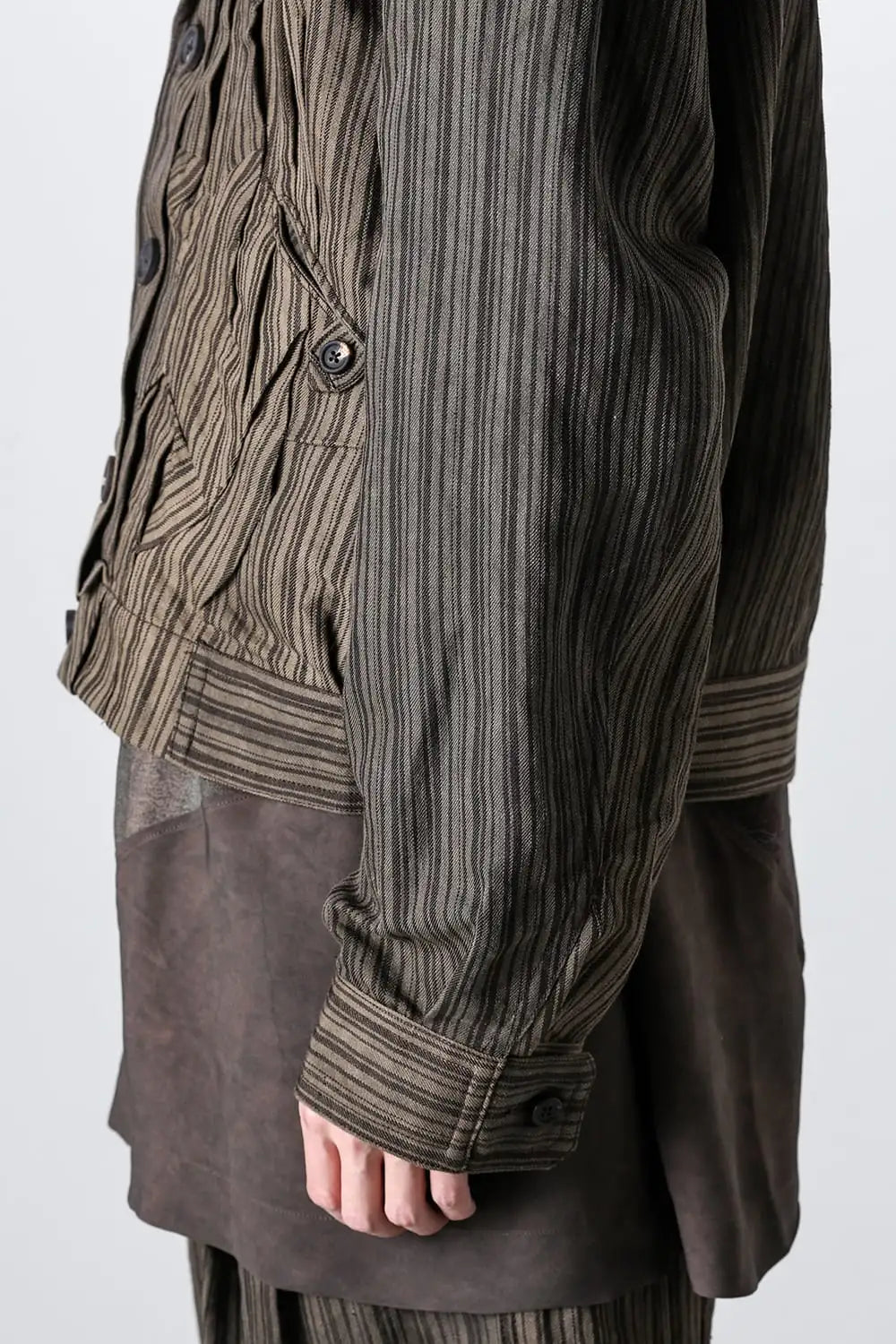 Cropped Winkle Pleats Jacket