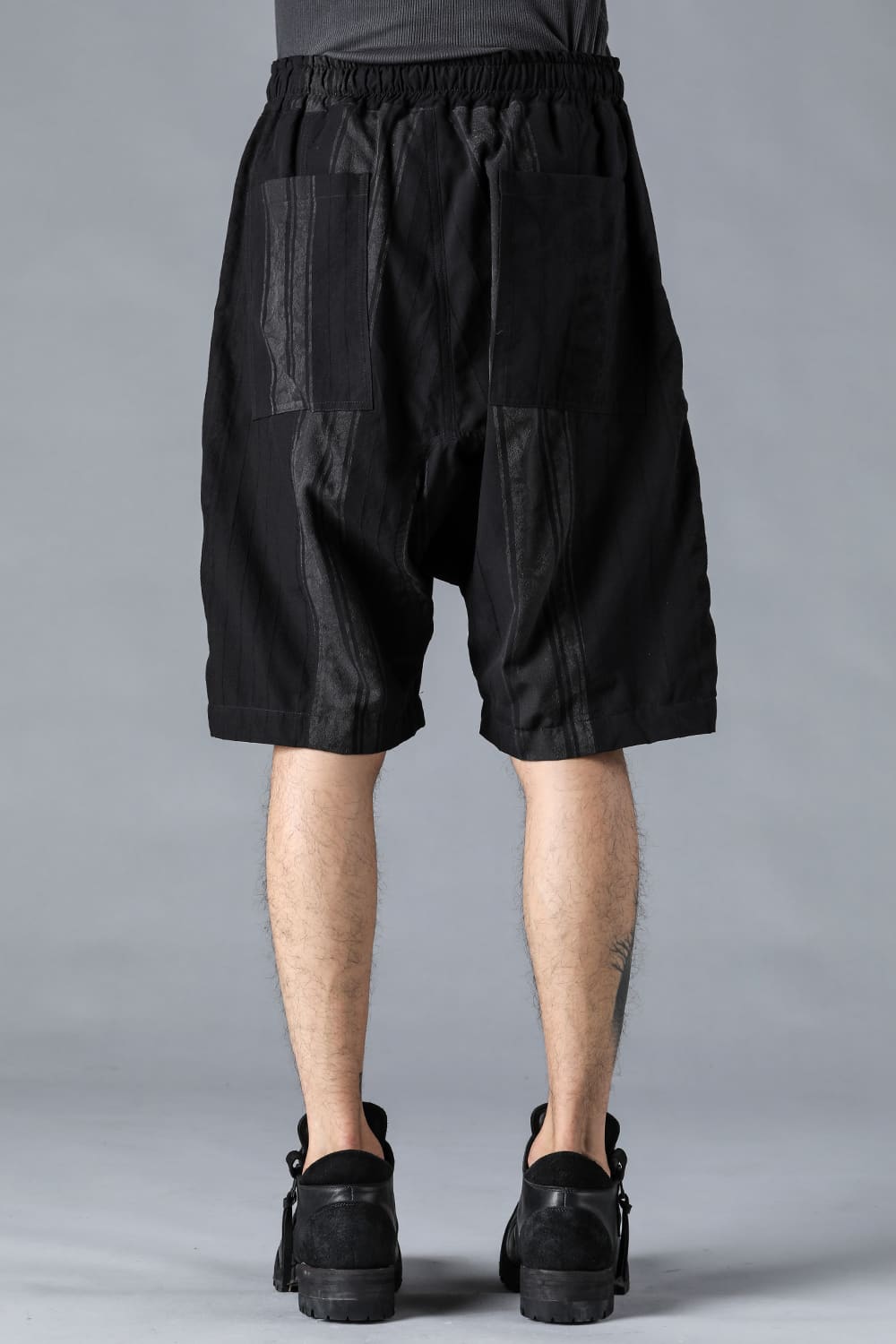 Crack Random Stripe Jacquard Baggy Shorts