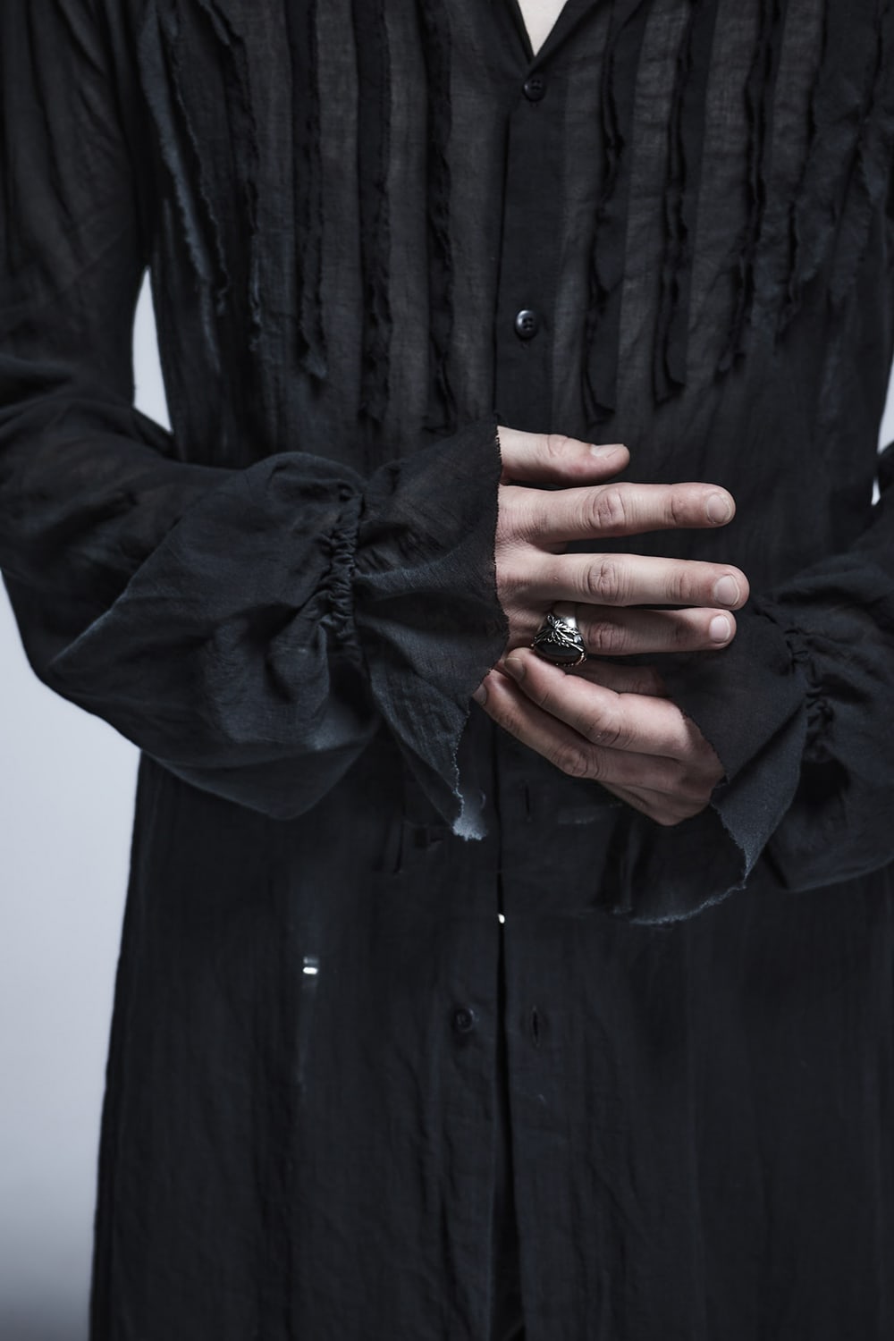 Shirring Sleeve Long Shirts Black