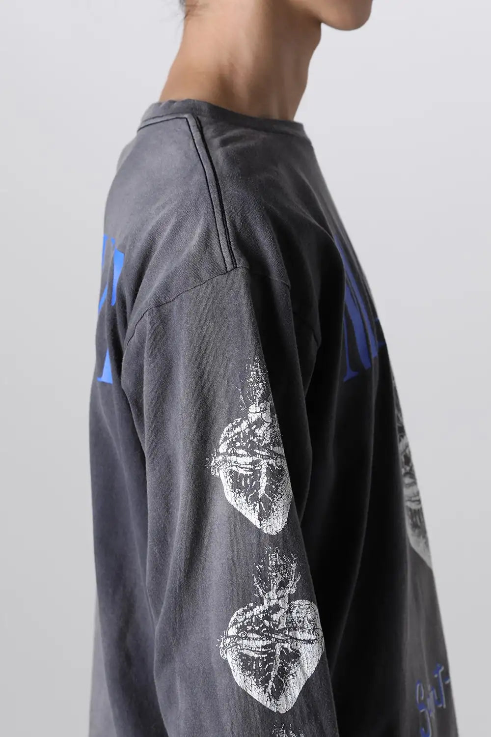 MASSIVE Long sleeve T-shirt