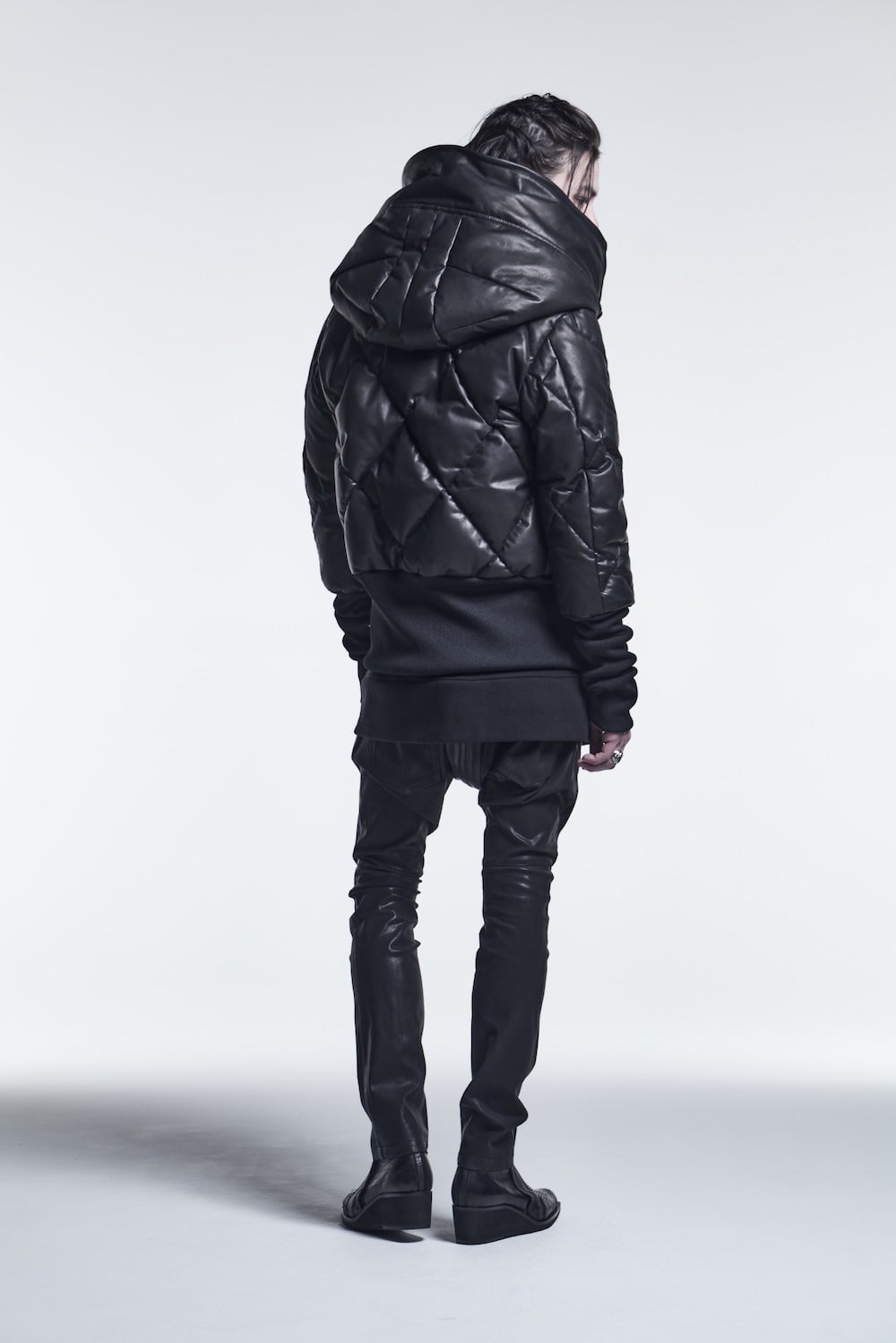 ロングリブ フーディーダウン