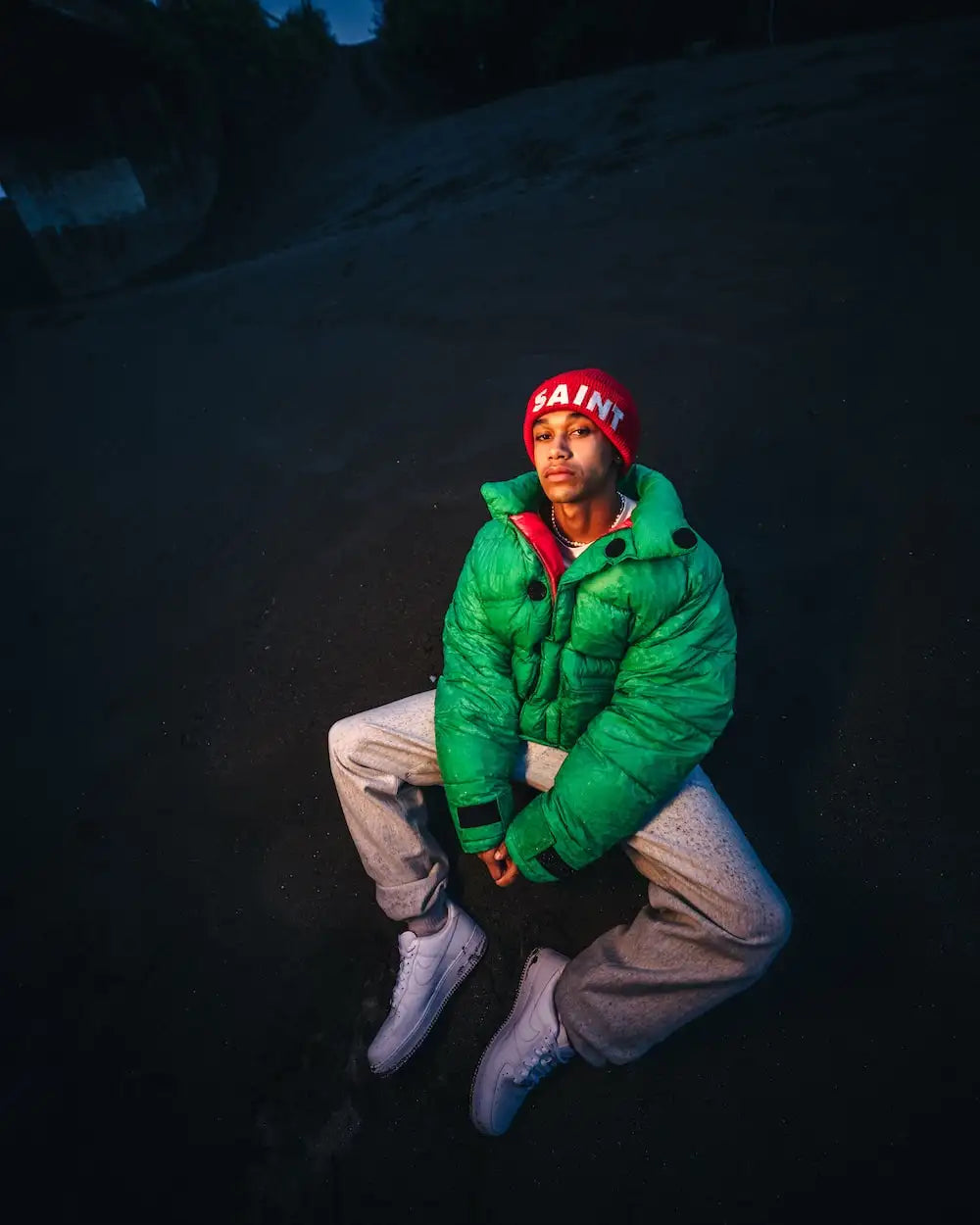 ダウンジャケット