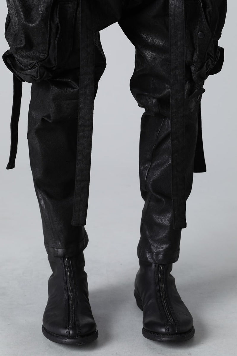 The R Limited 10.5oz Stretch Denim Gas Mask Coating Cargo Pants