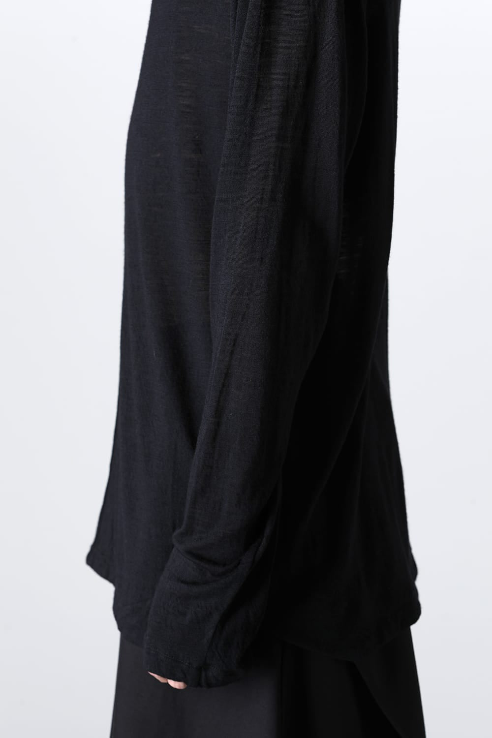 Edge Seamed Off-neck Cutsewn Black