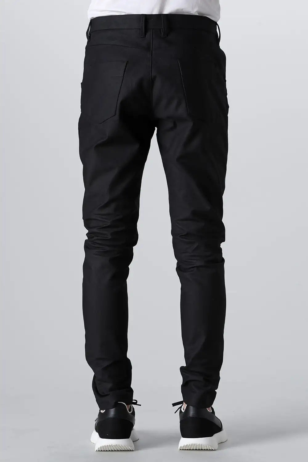 ジーンズ ブラック