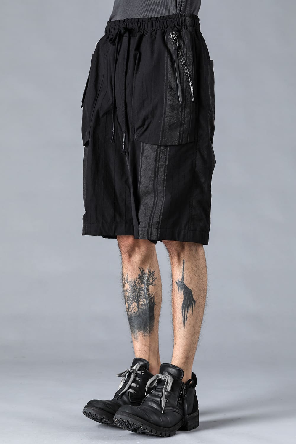 Crack Random Stripe Jacquard Baggy Shorts