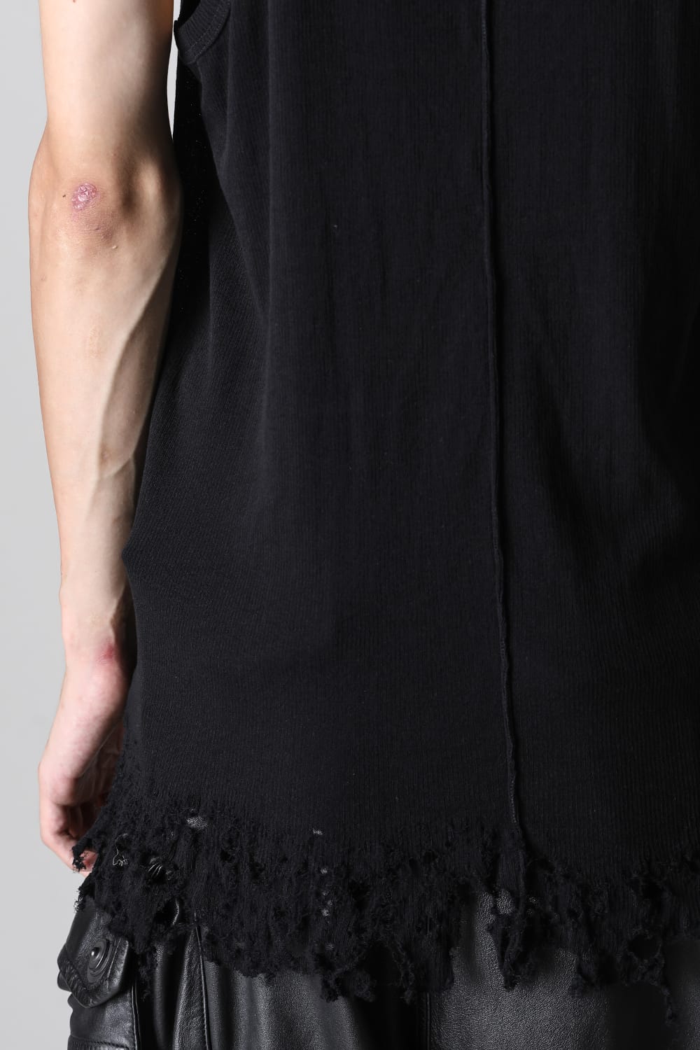 Cotton Rib Damage Tank Top