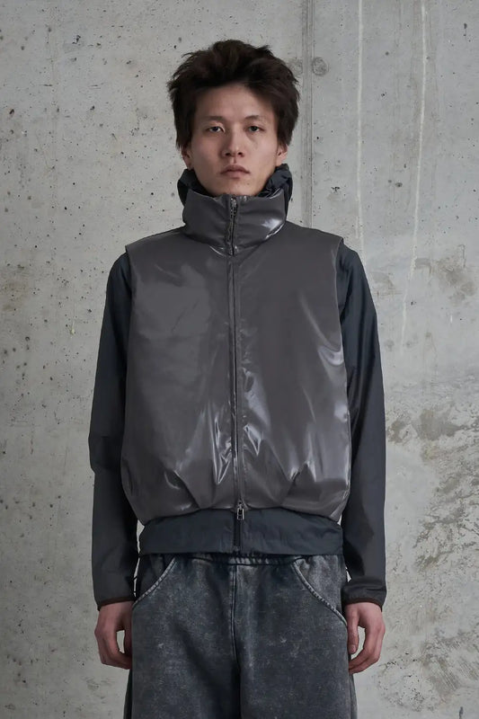 フォームド ベスト