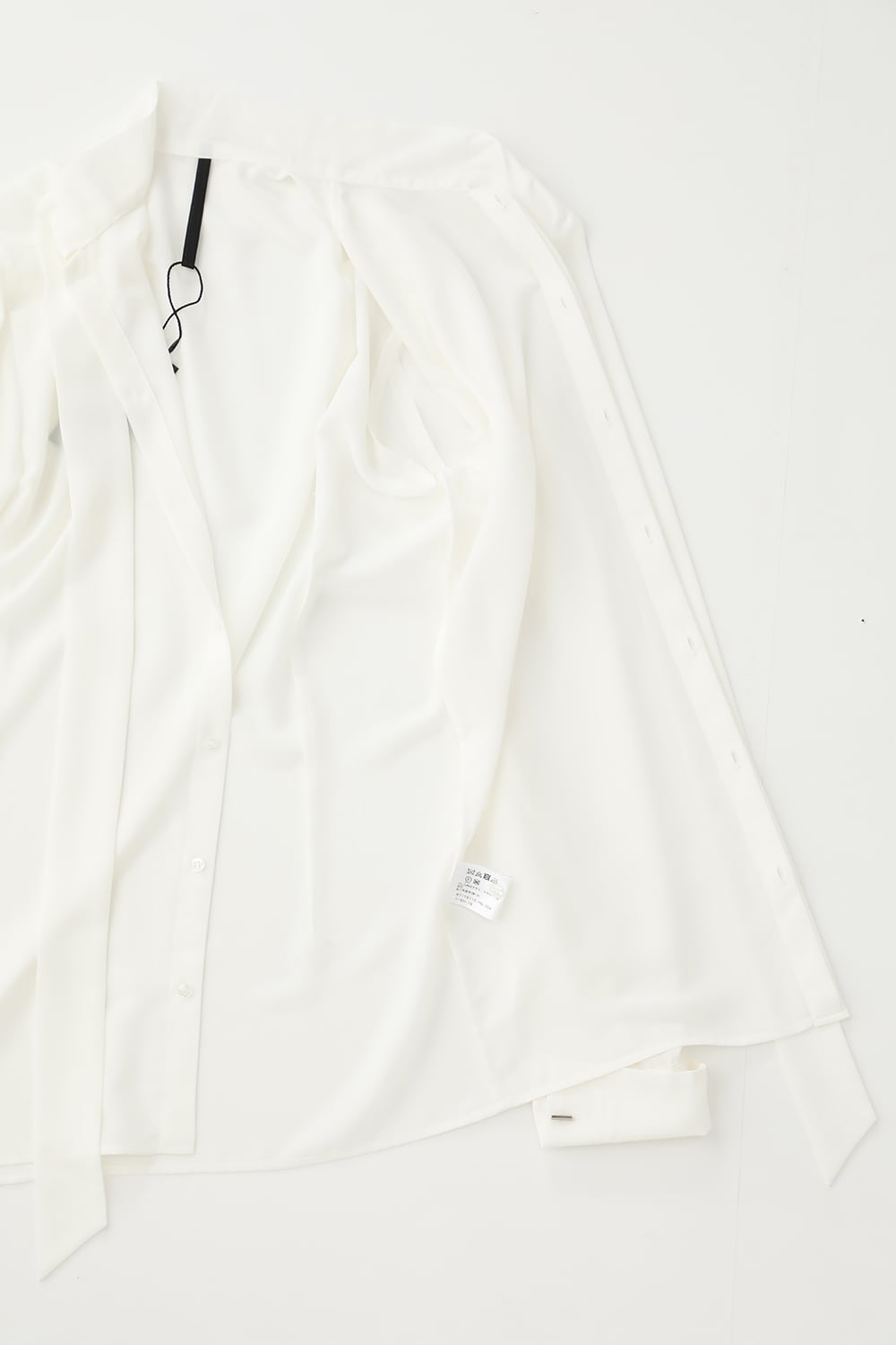 リボンシャツ オフホワイト
