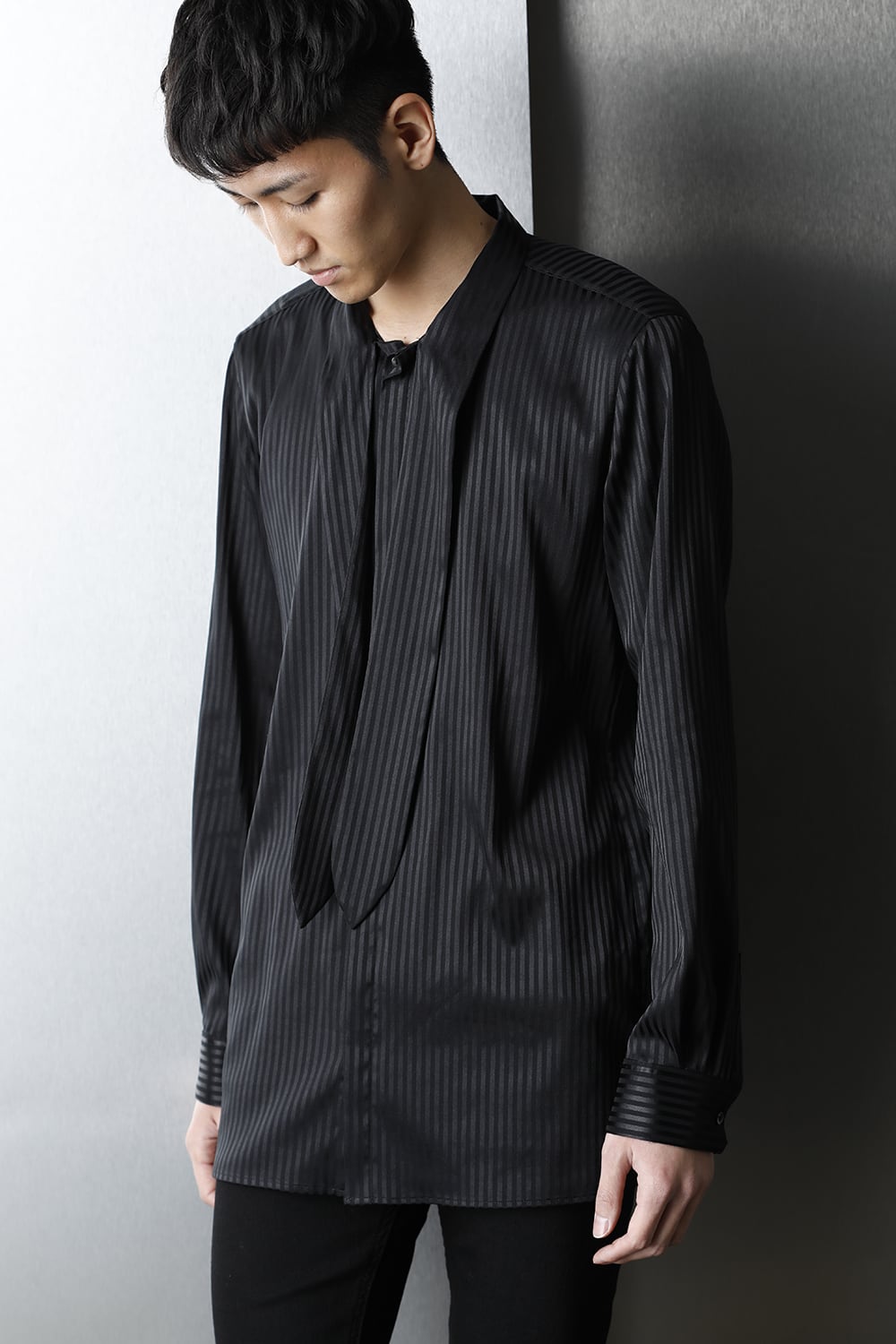 Stripe Ribbon Shirt Black