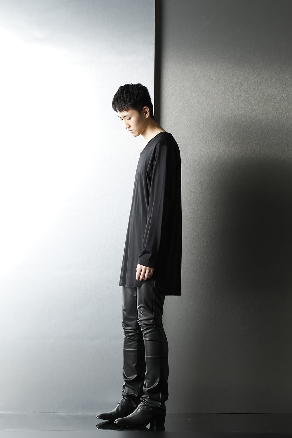Long sleeve Round t-shirt (Black)