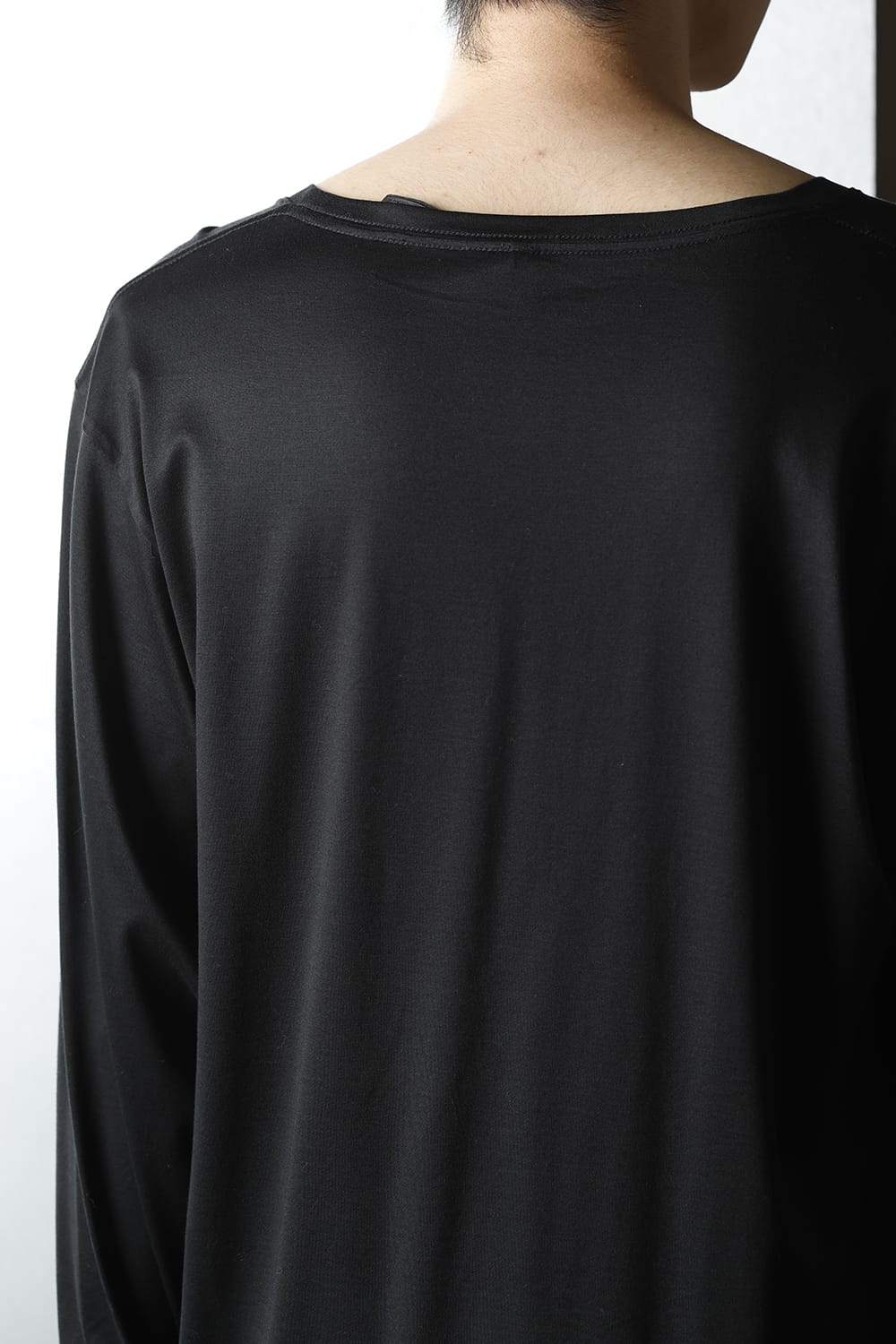Long sleeve Round t-shirt (Black)