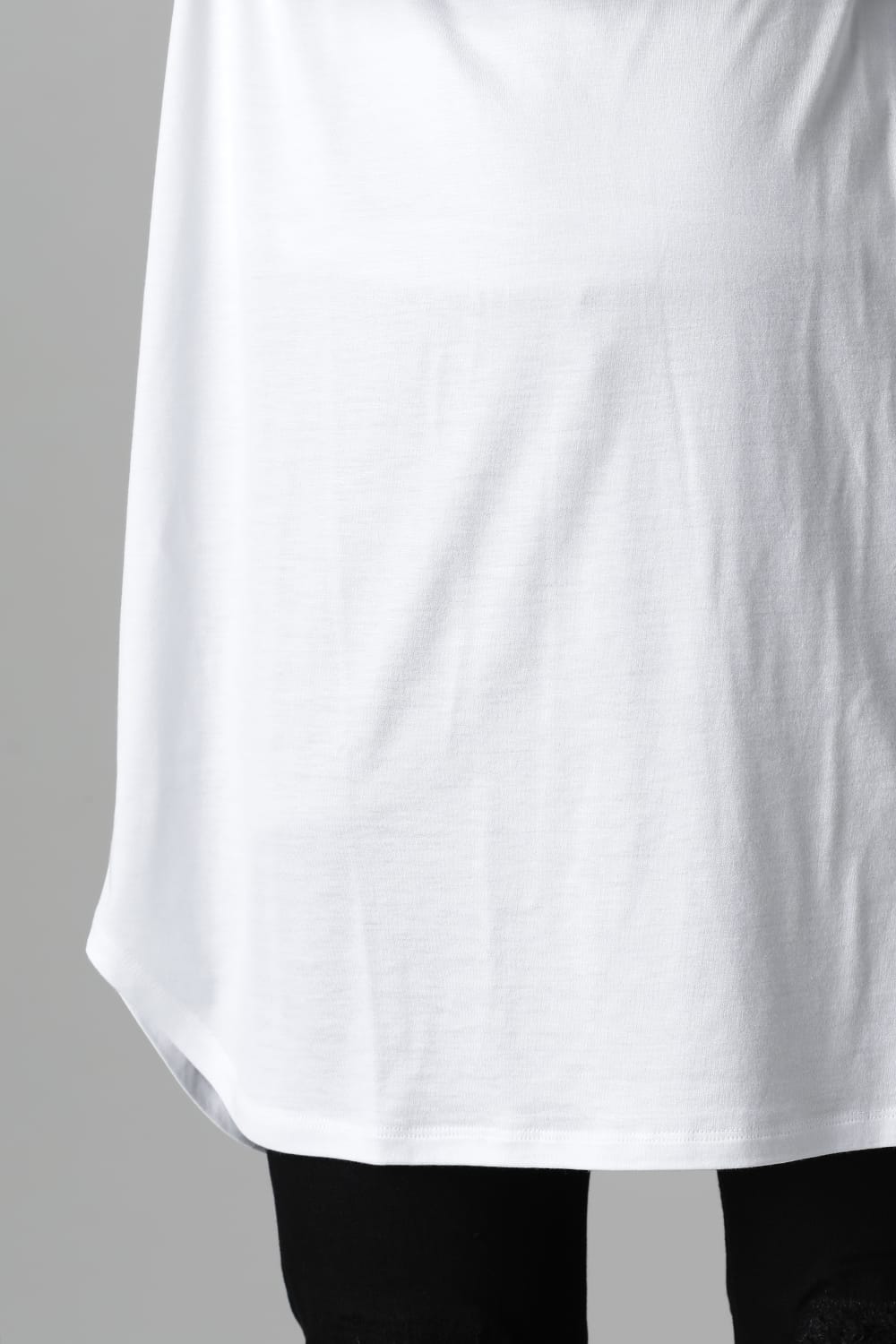 ロングスリーブ ラウンドTシャツ (オフホワイト)