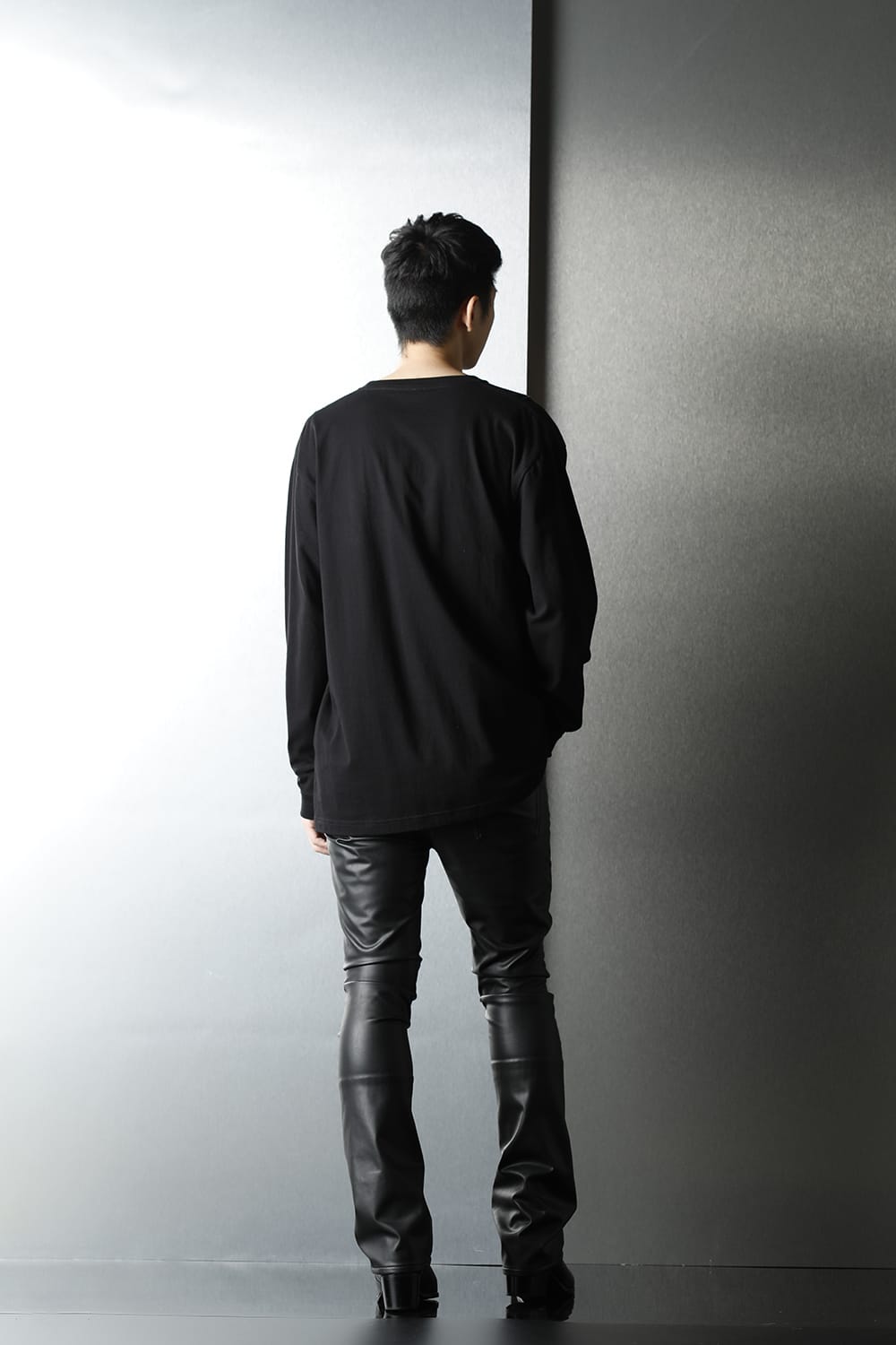 Embroidery Long sleeve t-shirt (Black)
