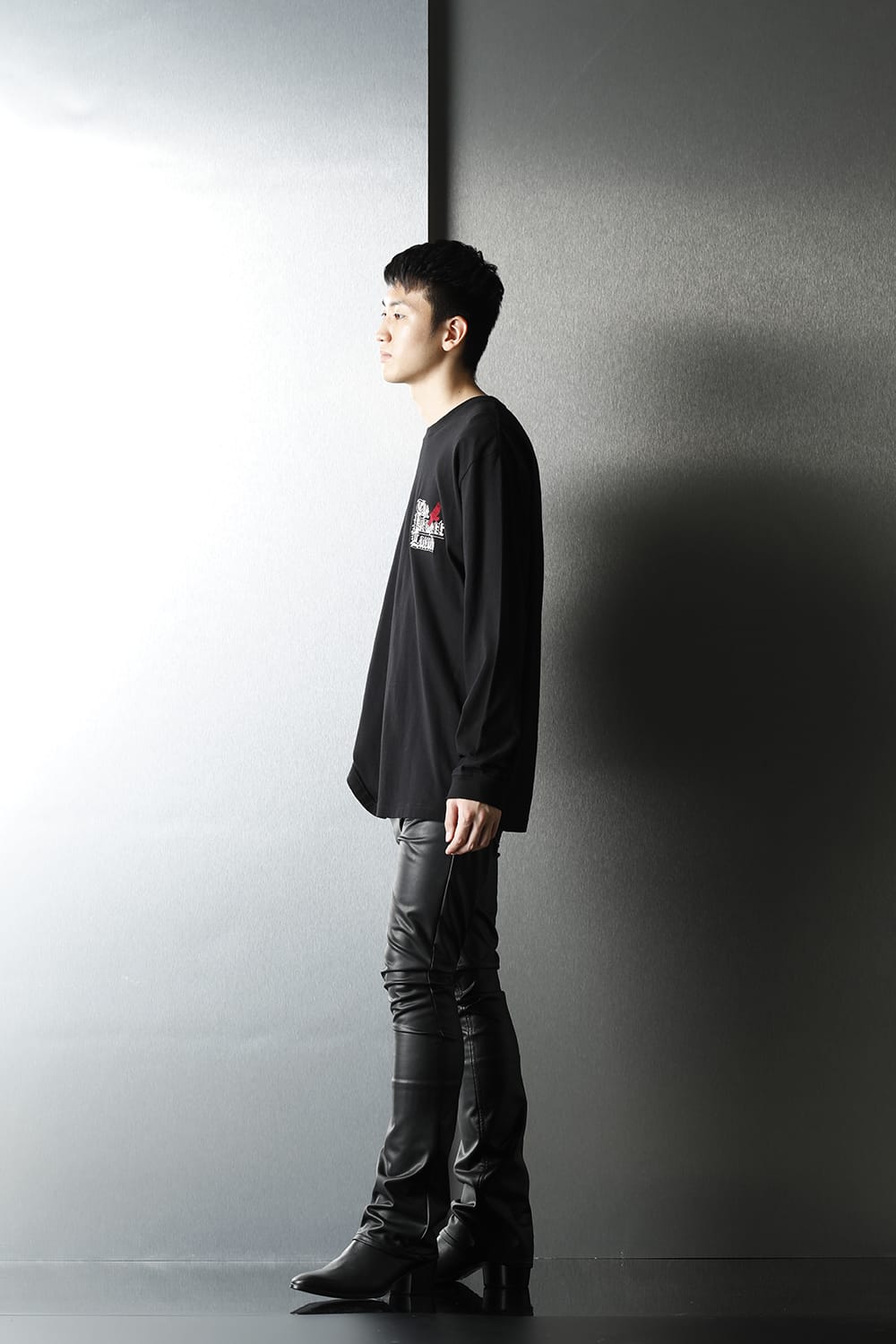 Embroidery Long sleeve t-shirt (Black)
