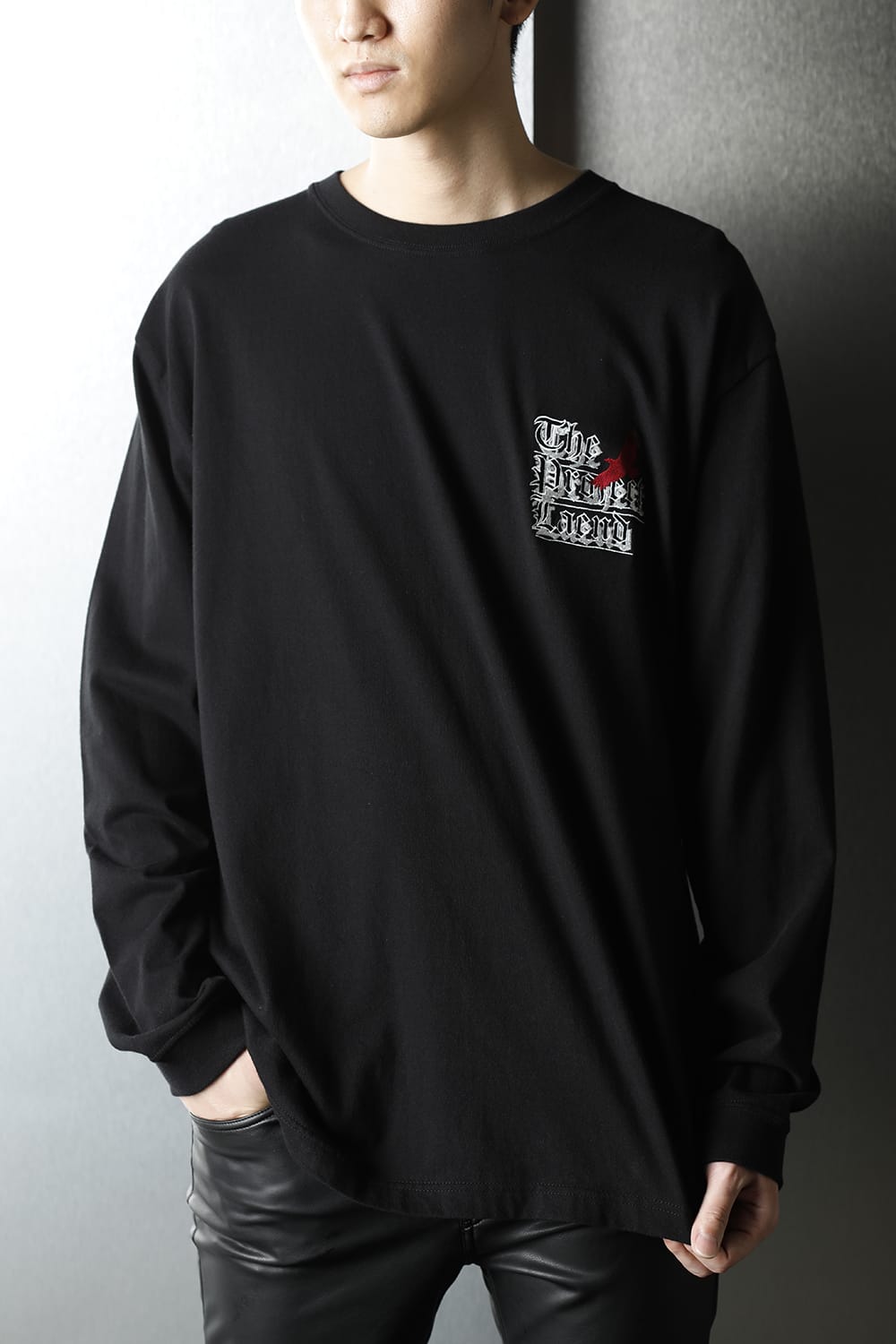 Embroidery Long sleeve t-shirt (Black)