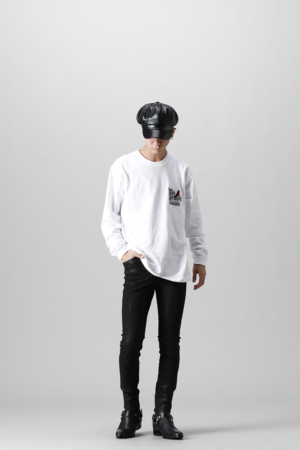 Embroidery Long sleeve t-shirt (White)