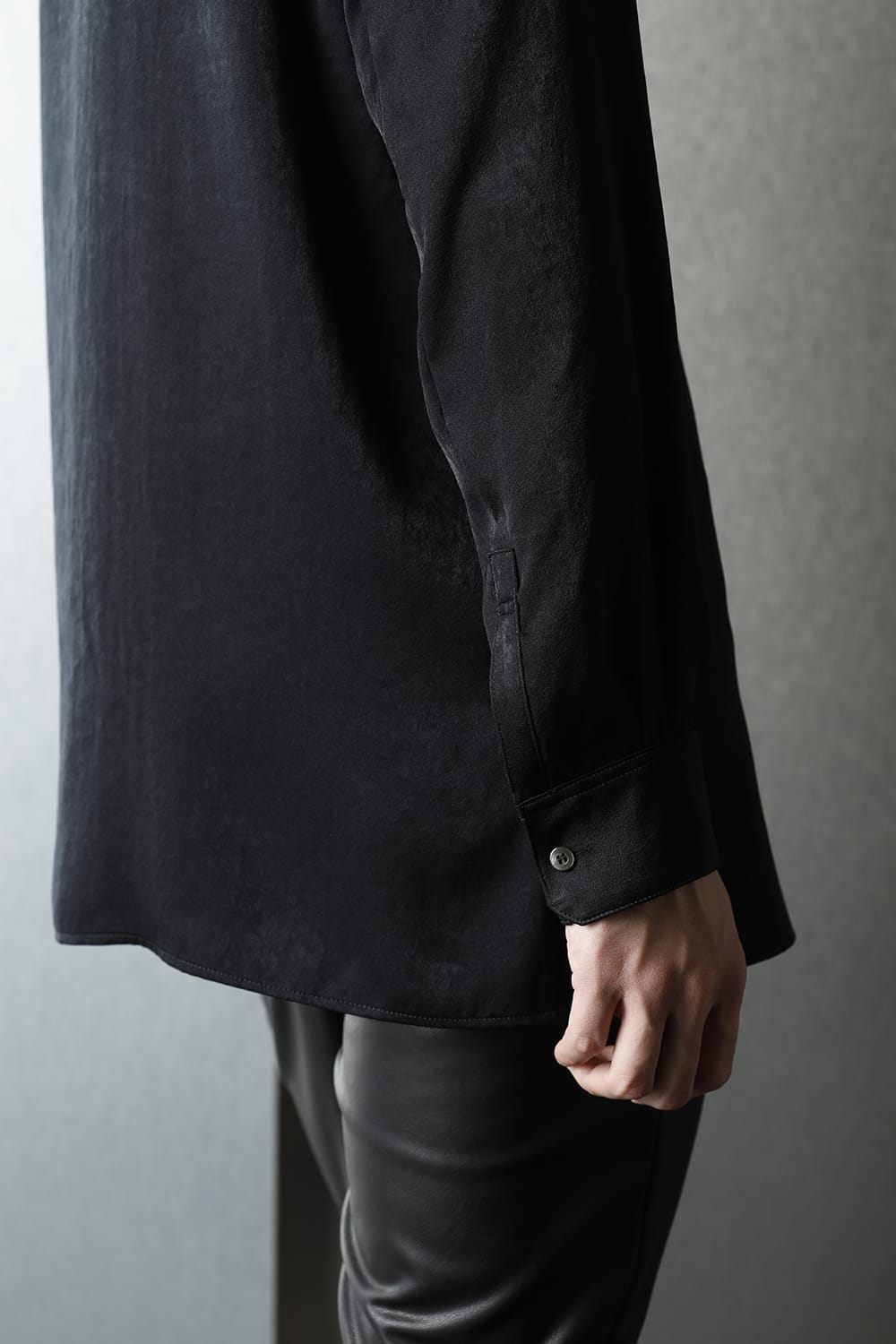 Satin Ribbon shirt (Black)