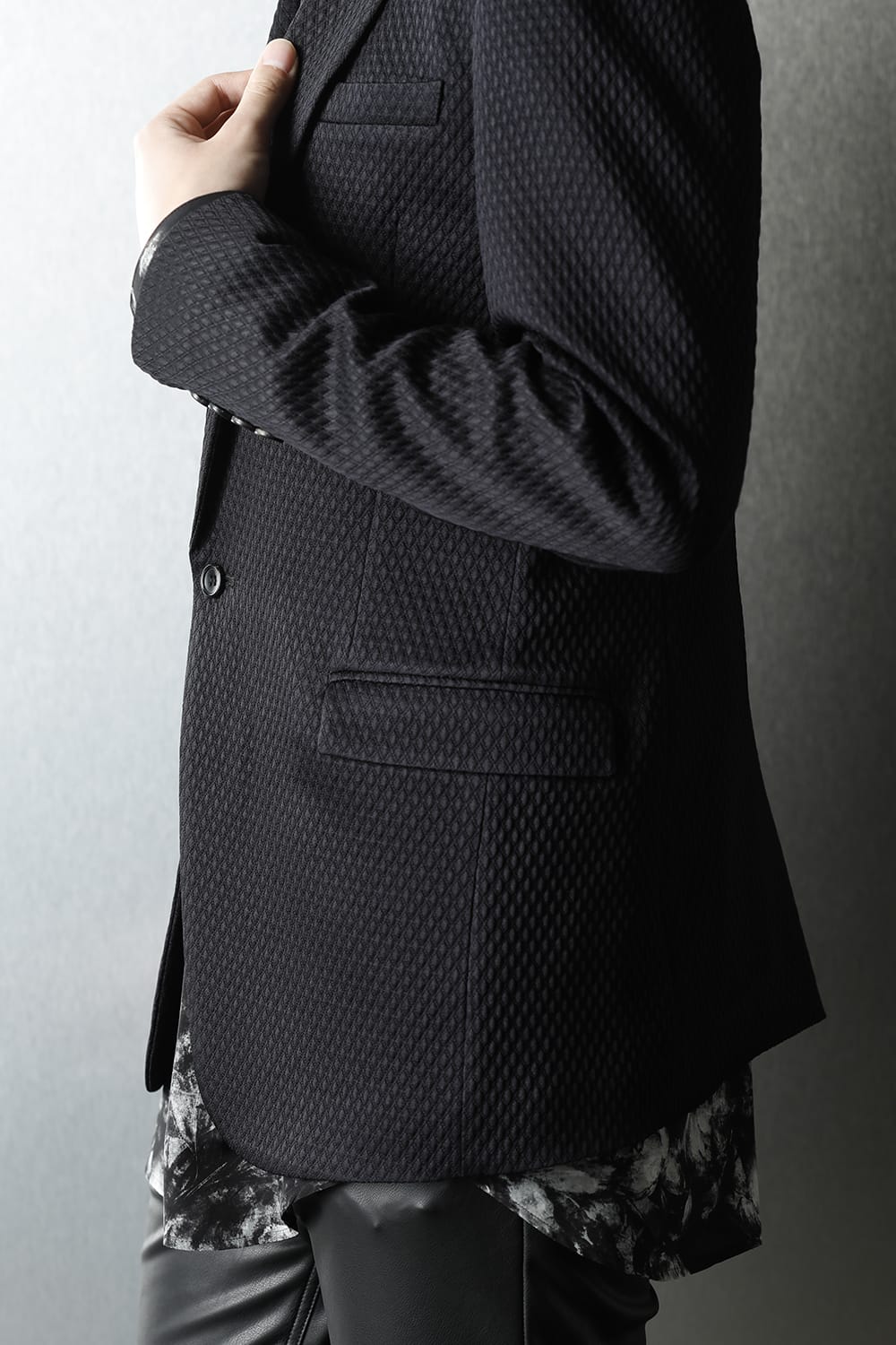 ジャガード 1B テーラードジャケット (ブラック)