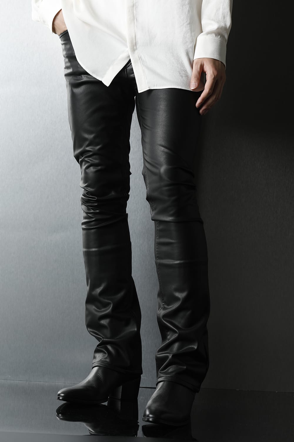 Fake leather Flare pants