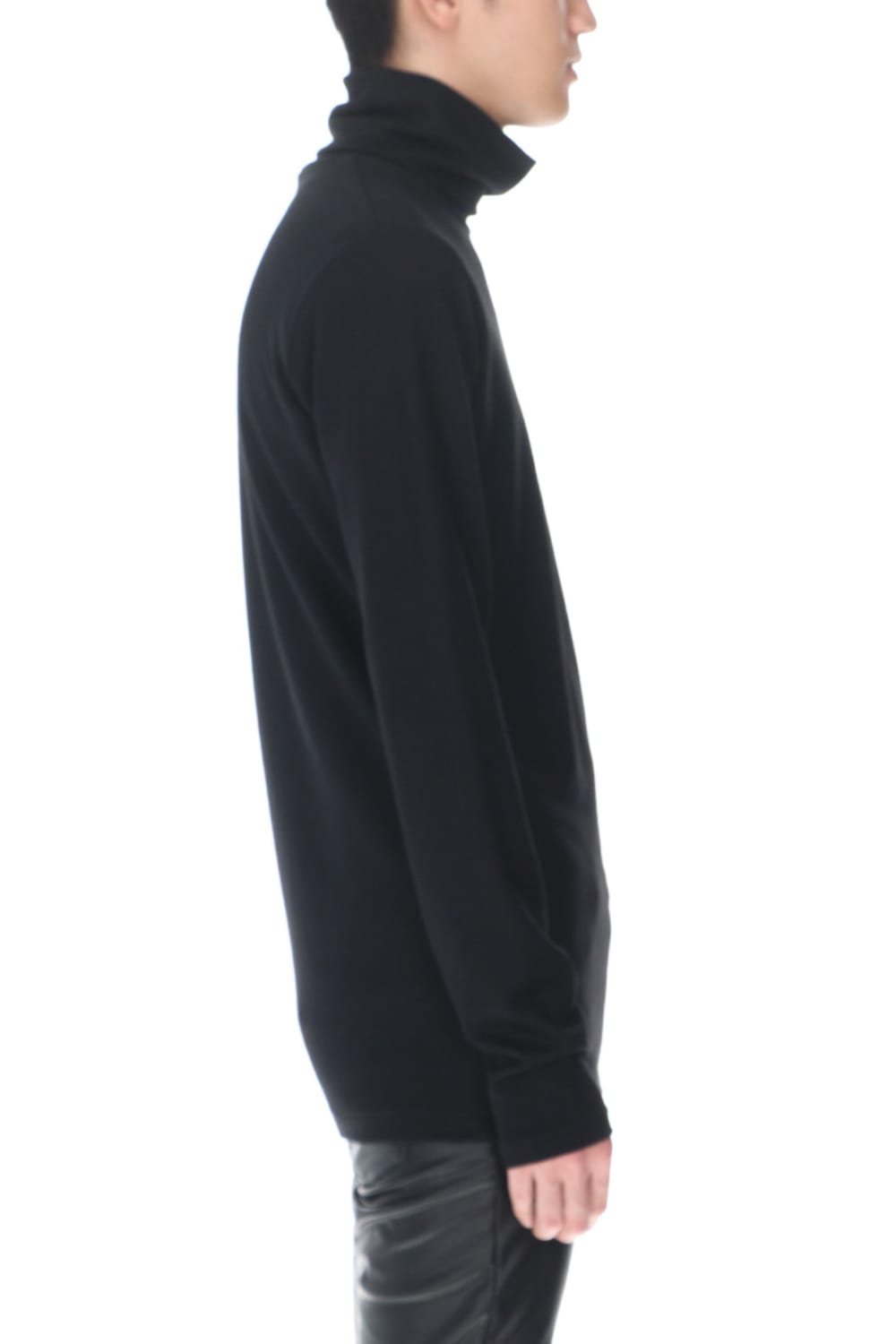 Washable wool Turtleneck pullover (Black)