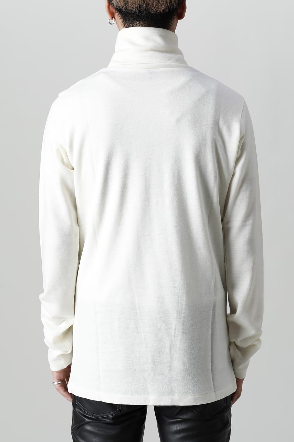 Washable wool Turtleneck pullover (Cream)