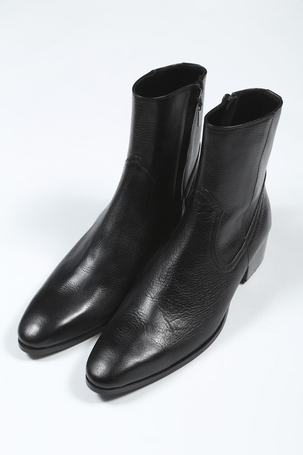Emboss Heel Boots