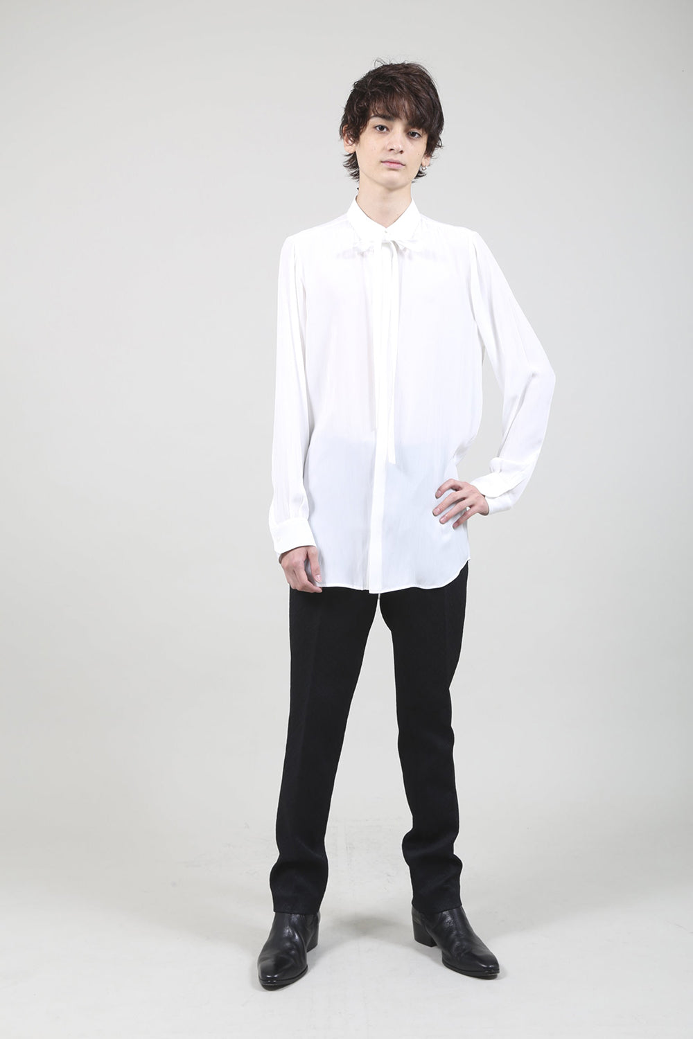 Dechine Stripe Jacquard Regular shirt with Ribbon Off White